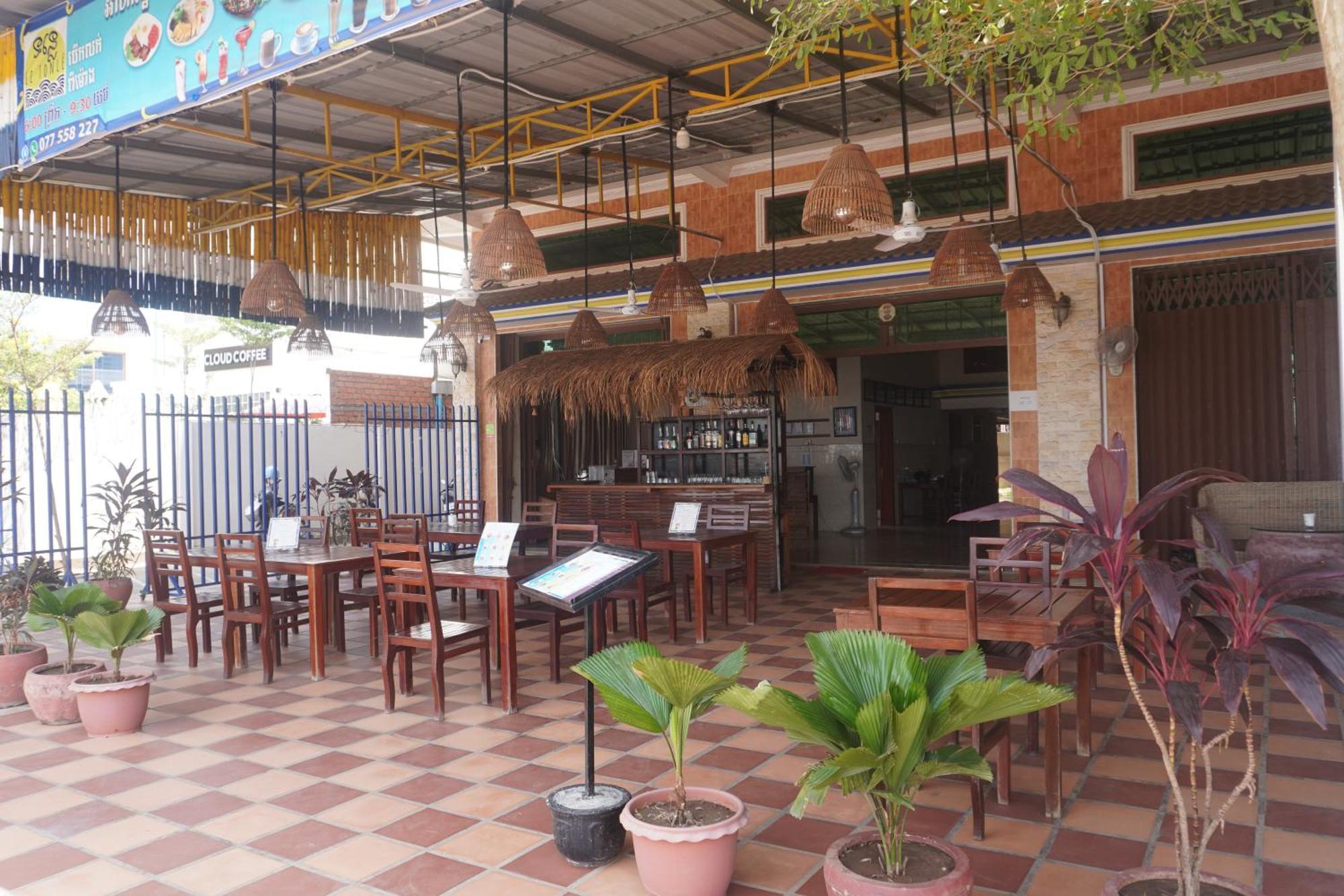Hotel Le Tonle Kratié Exterior foto