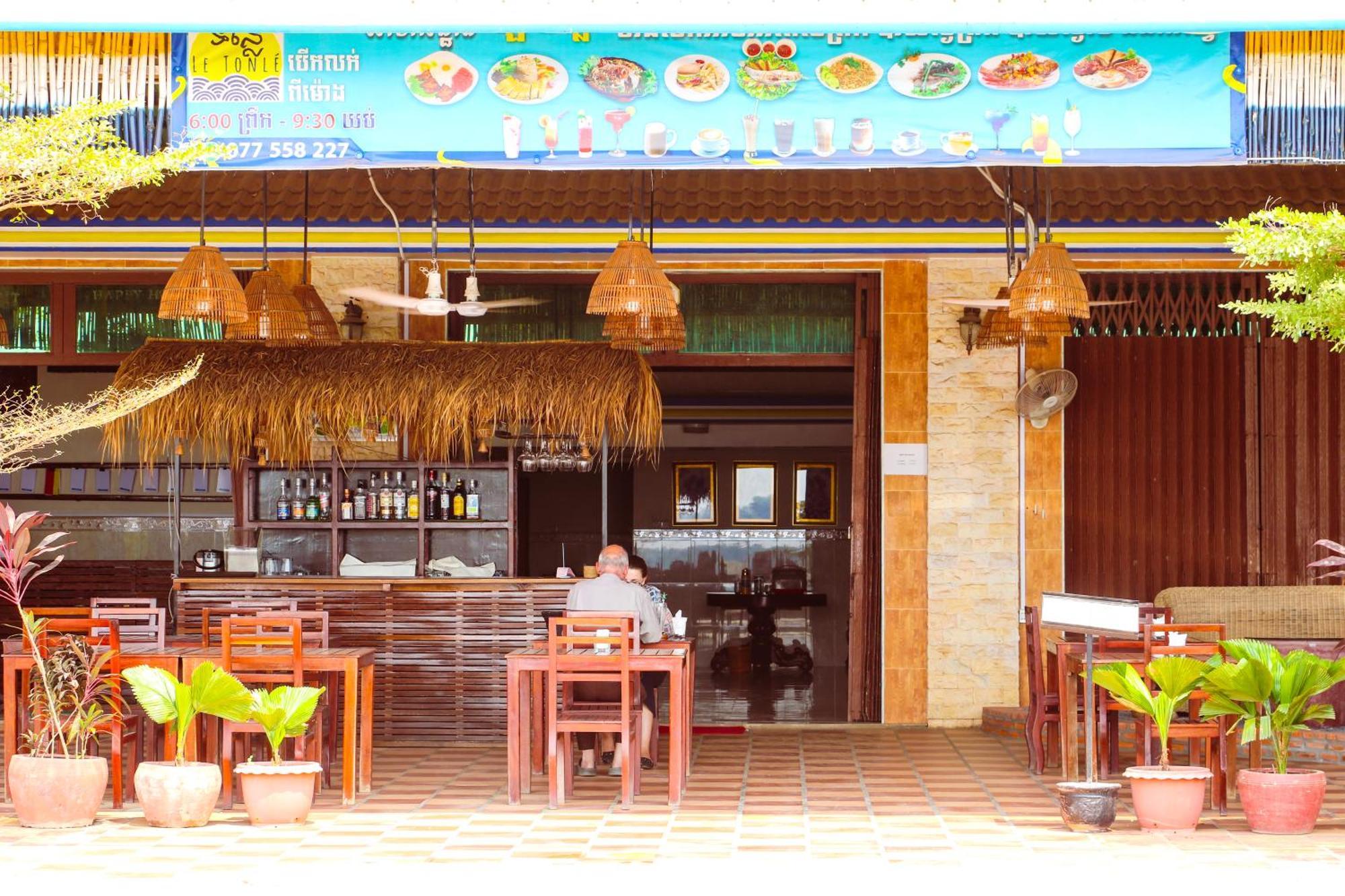 Hotel Le Tonle Kratié Exterior foto